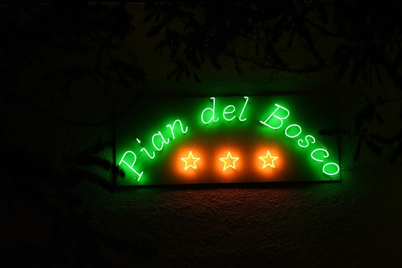 Albergo Pian Del Bosco Novafeltria 外观 照片